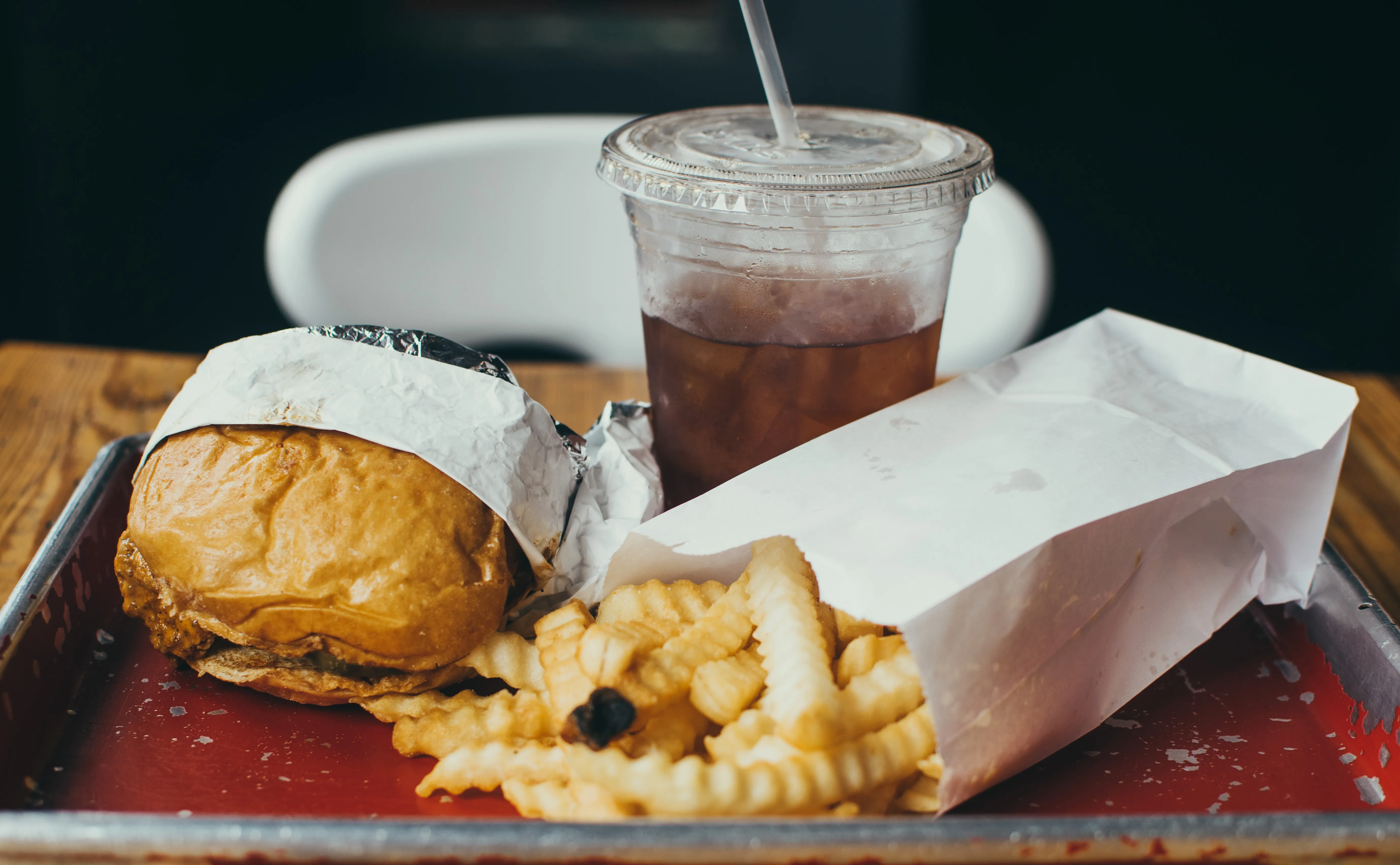 Burger, chips and drink