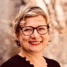 Building a differentiated workplace culture- Stela Lupushor [Interview]