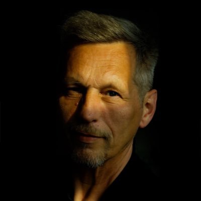 Leadership alongside technology - Johannes Drooghaag [Interview] | peopleHum