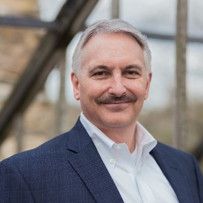 How to be a laudable leader - Mike Myatt [Interview] | peopleHum