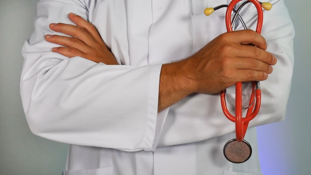 Example: finding healthcare professional clients for your accounting firm