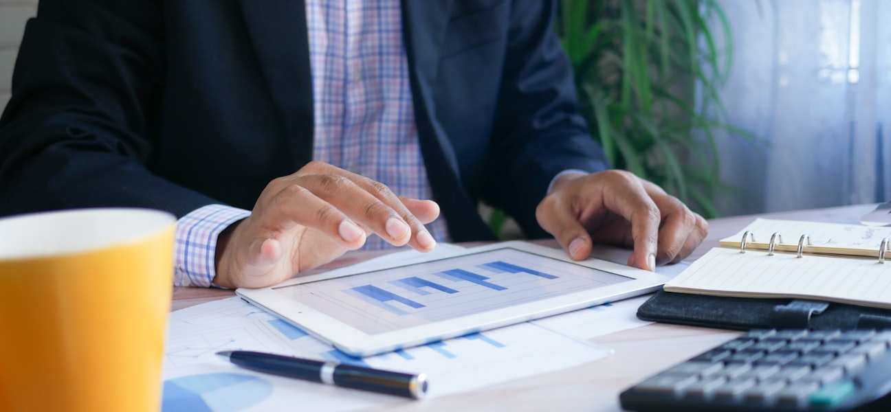 Maximiser les avantages fiscaux : Investir en immobilier via votre entreprise