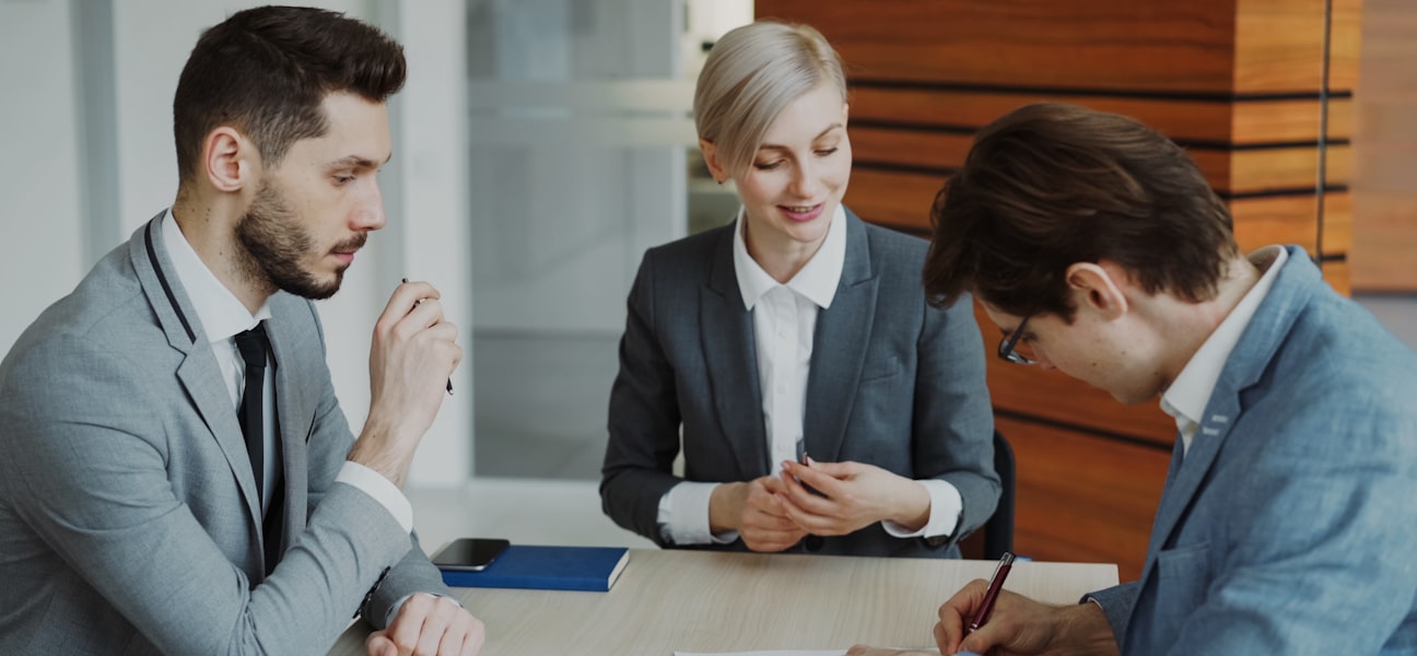 Finding the Right Tax Specialist for Your Business in Quebec