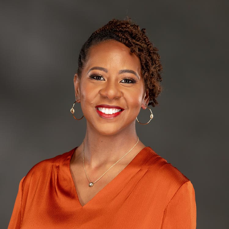 Chandra Carr, doctora, LMSW