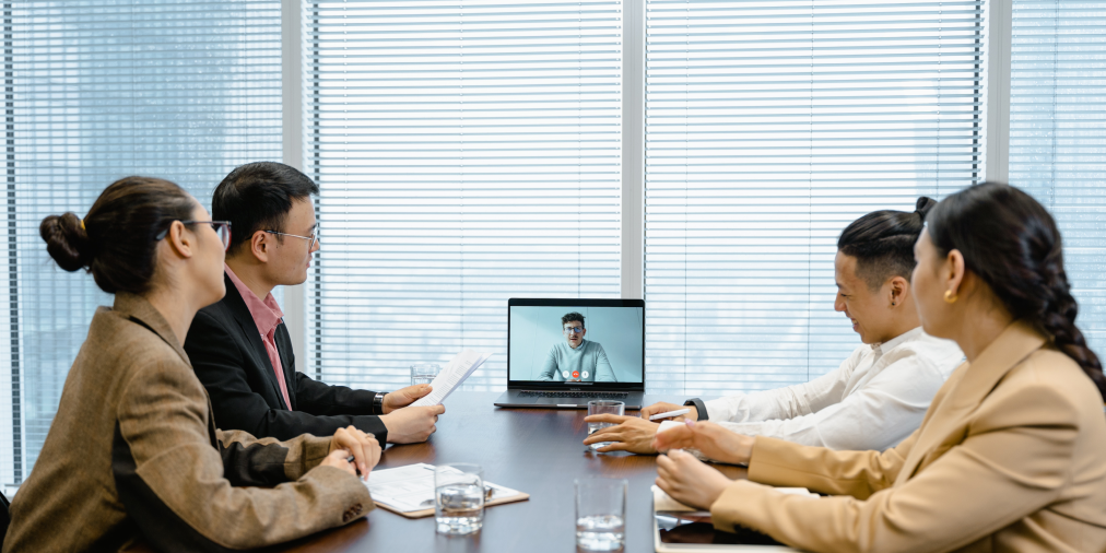 Hybrid Work Model: 4 Types and How to Pick One in 2026
