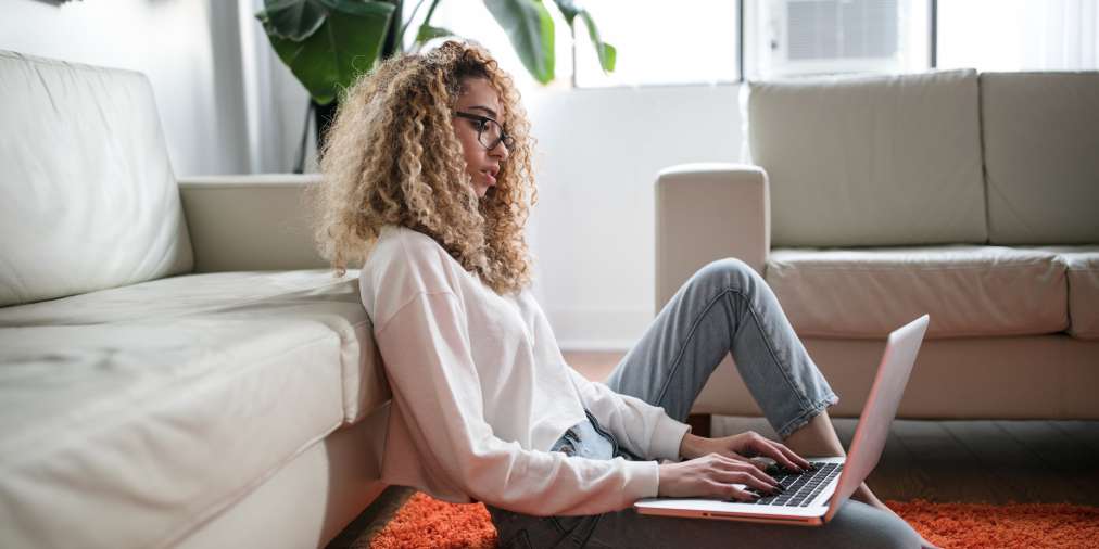 How to Engage Remote Employees: 8 Practices for 2026