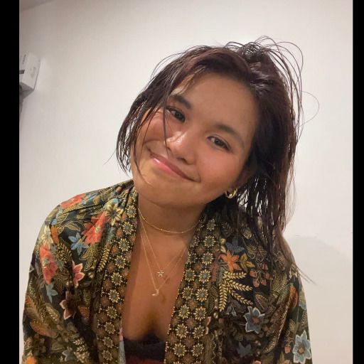 Nikki de Castro