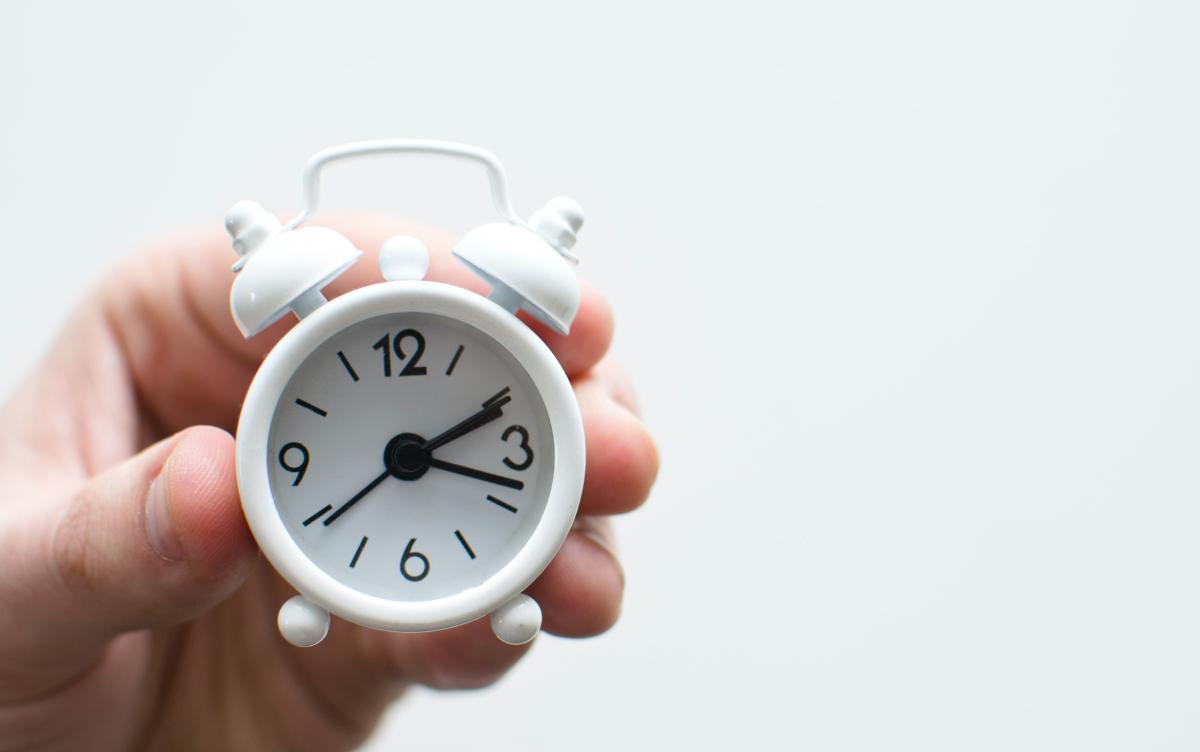 Client communication respecting timezone and response windows