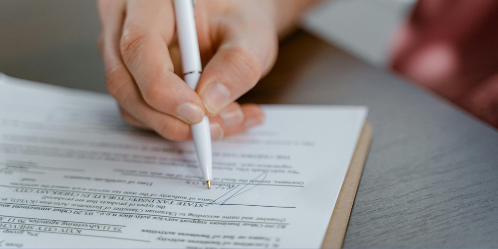 Client working agreement document with operational rules for agency engagements