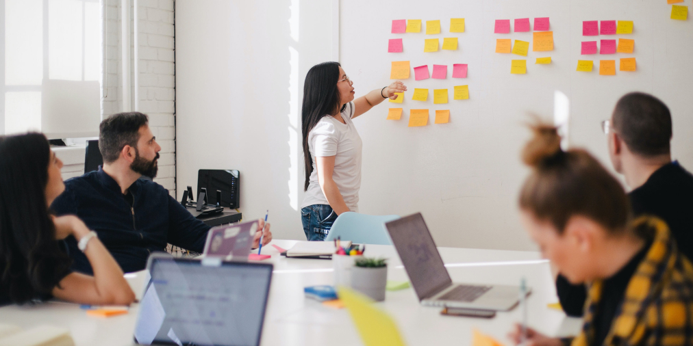 Team mapping capacity across multiple client projects on a shared planning view