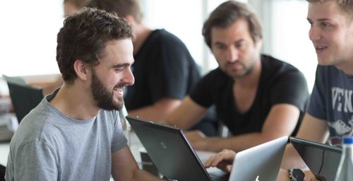 Berufsorientierung und Übergangsmanagement: BRÜCKE