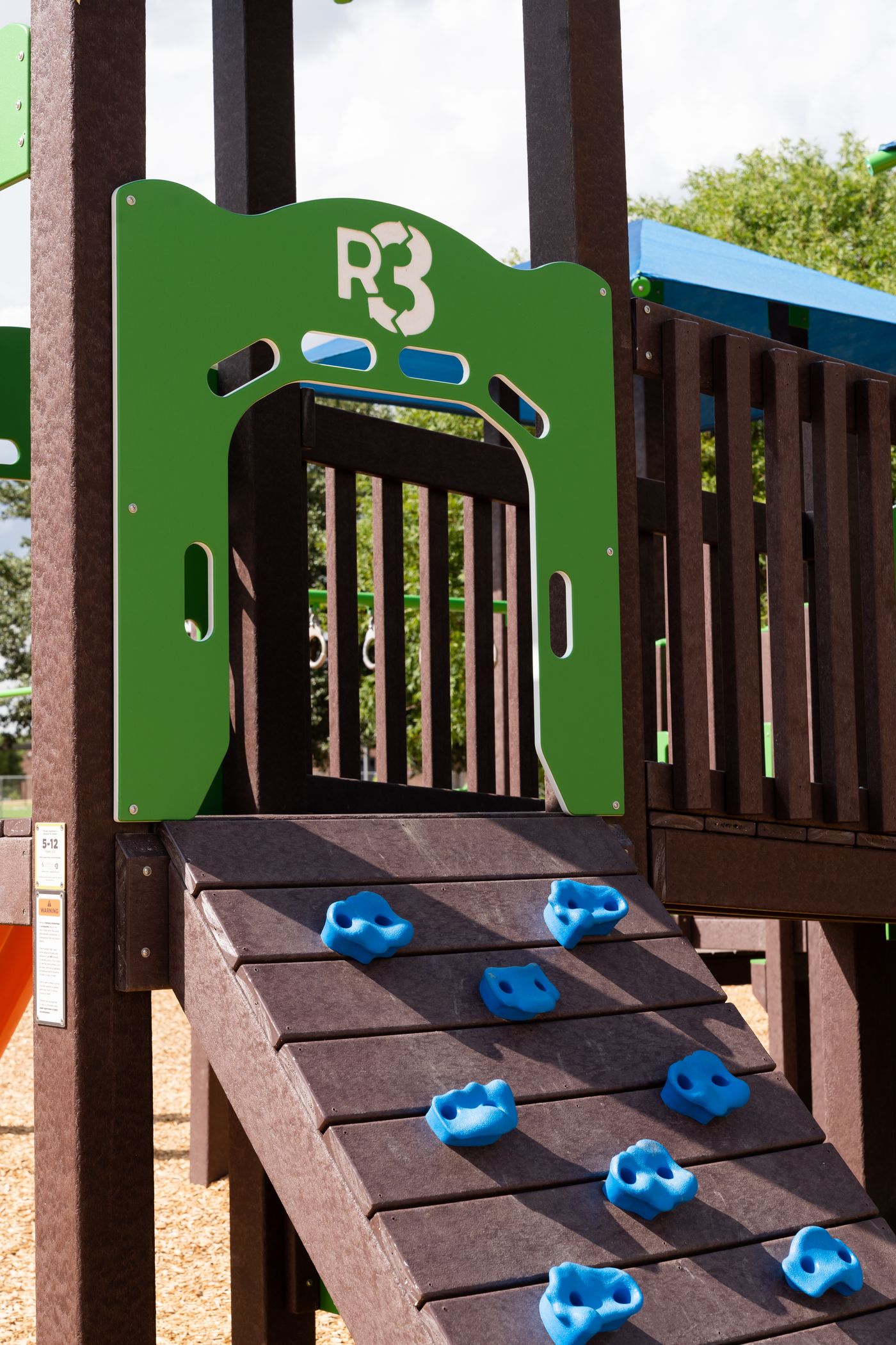 Eco Play