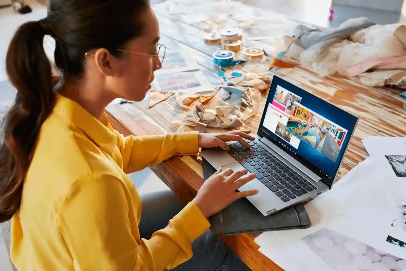 Lenovo