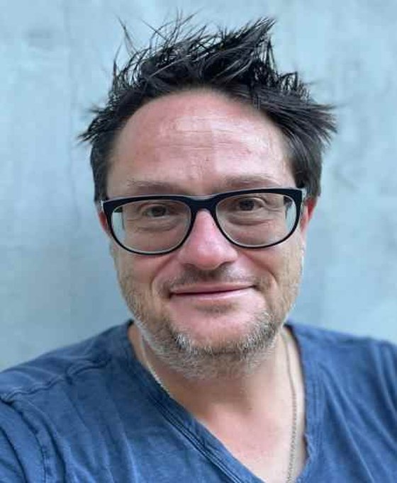 Aaron Hurst
