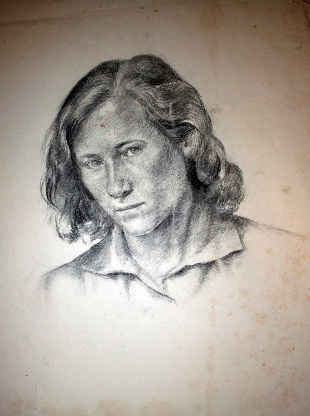 Vrouw met indringende blik