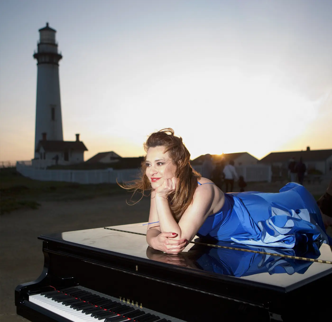 Faranak Shahroozi Open Omega Lighthouse Graphics - Before