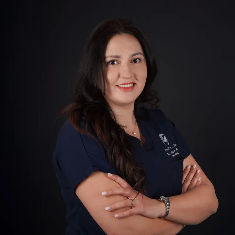 Dr. Ungureanu Arina Casiana, Medic specialist ortodonție și ortopedie dento-facială