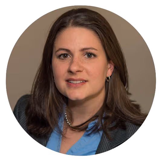 Jennifer Vasconcellos headshot