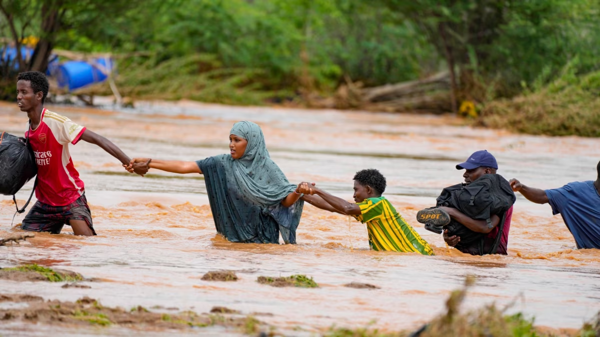 flooded roads caused by El Niño rains in Tula