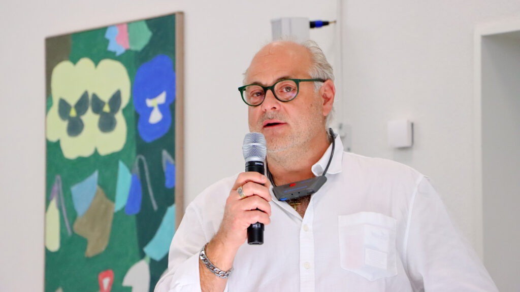 Thomas Trachsel am Mikrofon