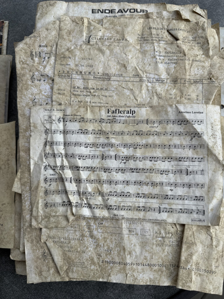 Ces partitions ont été retrouvées dans la forêt