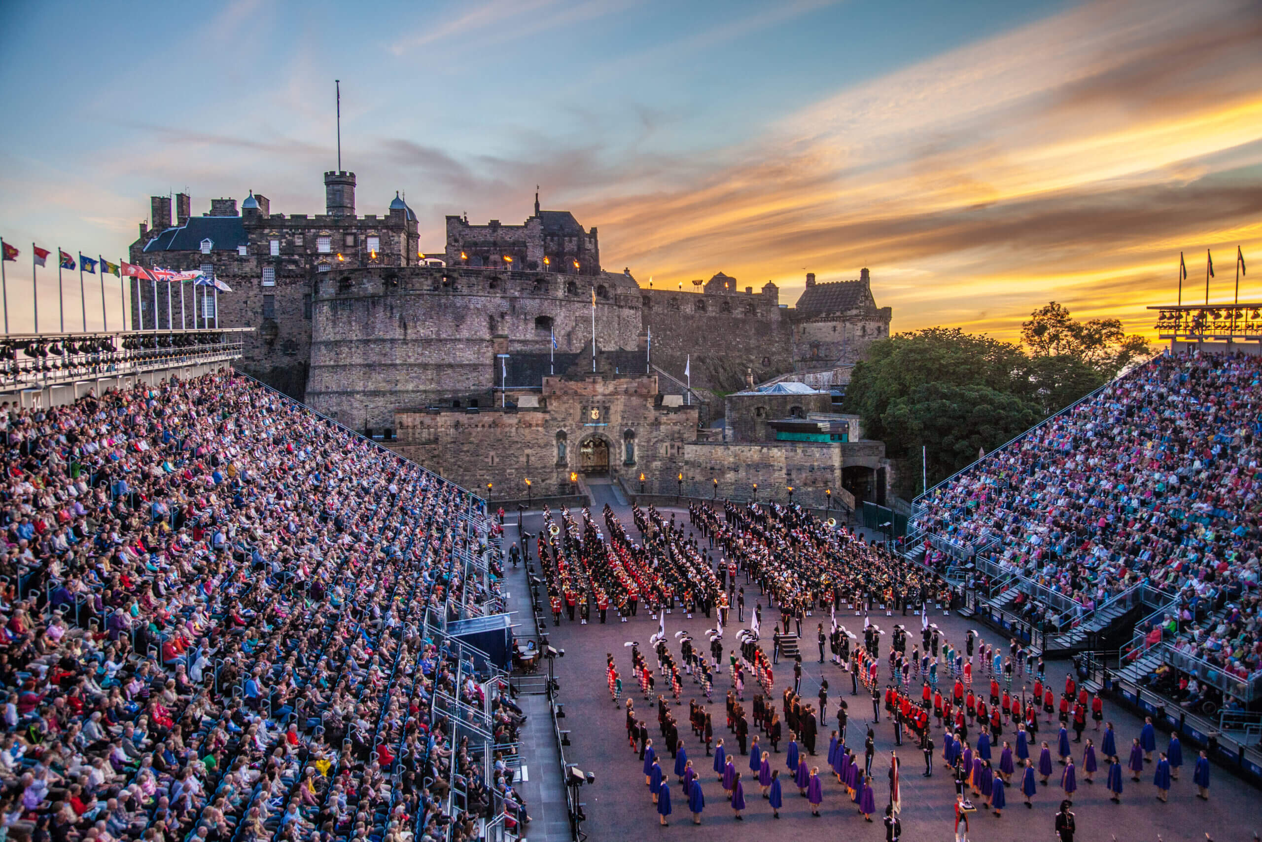Edinburgh mit dem Military Tattoo erleben