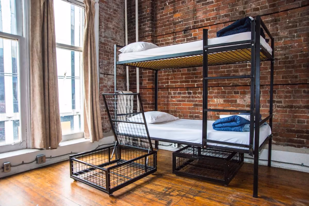 Cambie Gastown Hostel Room