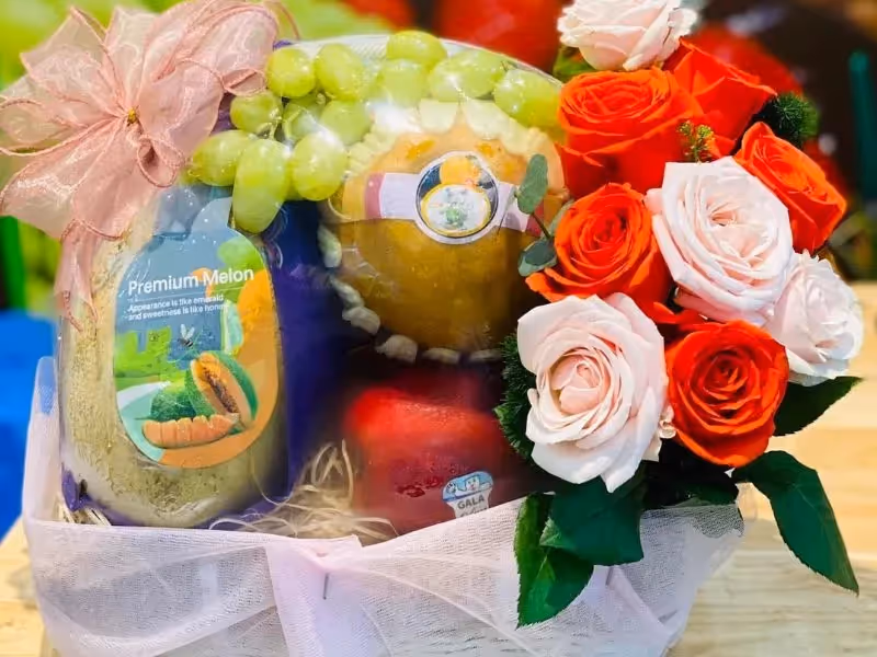 Giỏ Hoa Quả Lục Ngạn