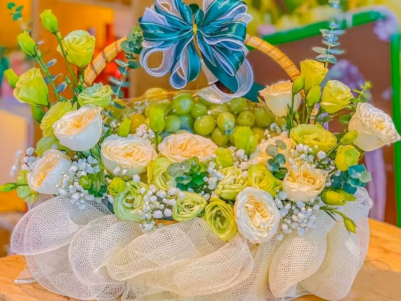 Tiệm hoa quả Đắk Hà
