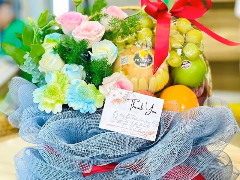 Giỏ Hoa Quả Tu Mơ Rông