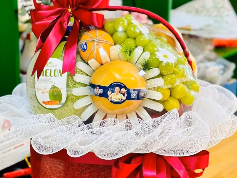 Tiệm Hoa Quả Vĩnh Lợi