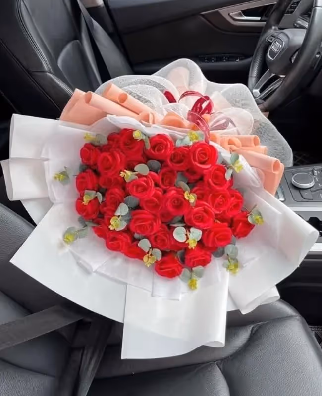 Cửa Hàng Hoa Sáp Chợ Mới, An Giang