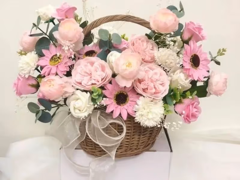 Cửa Hàng Hoa Sáp Giồng Trôm, Bến Tre