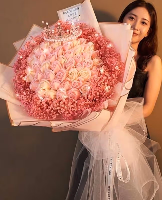 Hoa Tặng Ngày Valentine Đen 14/4