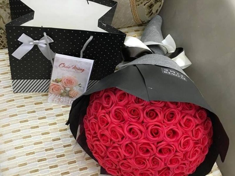 Cửa Hàng Hoa Sáp Lăk, Đăk Lăk 