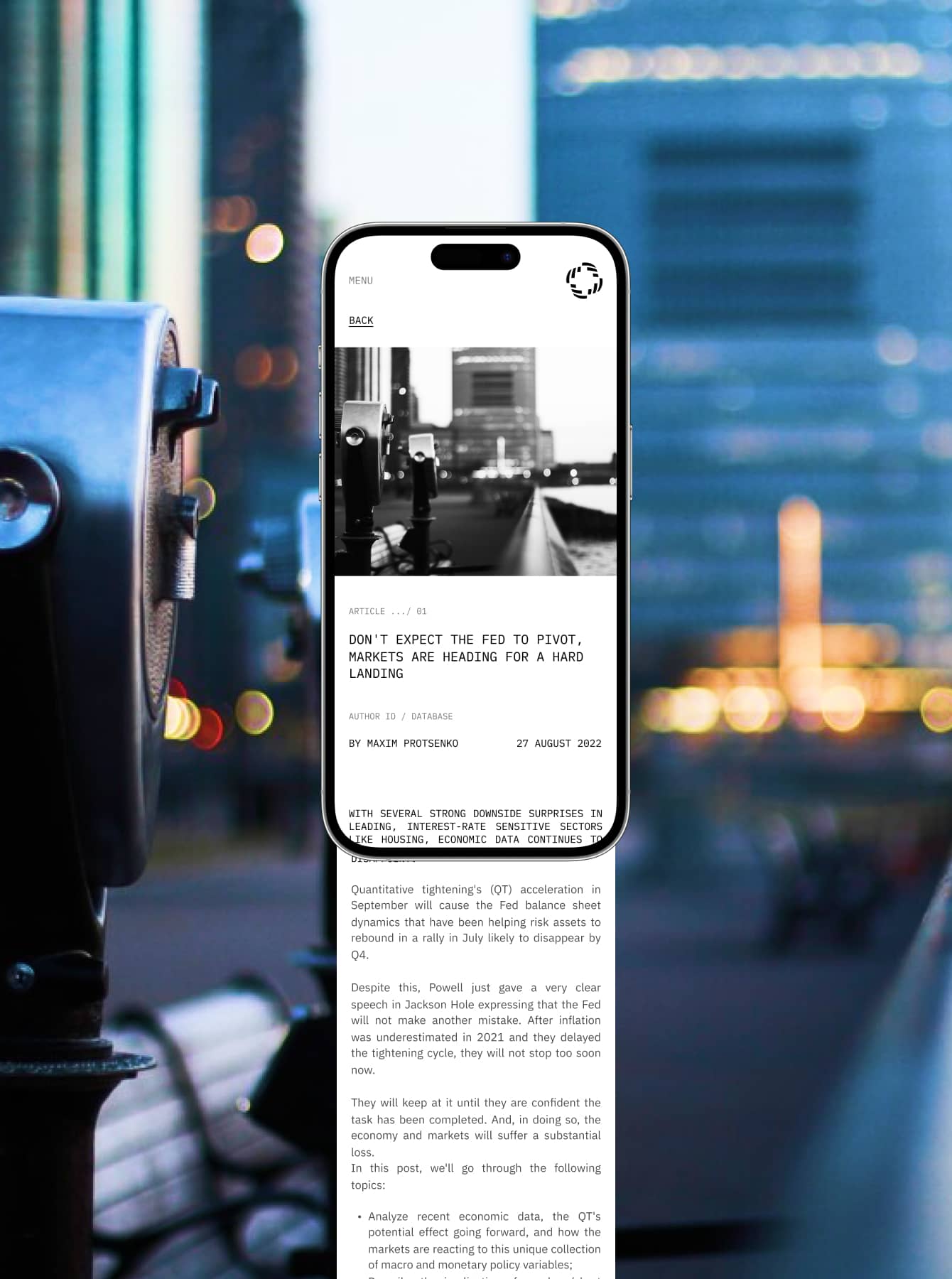 Smartphone mockup with Kronstadt AM website