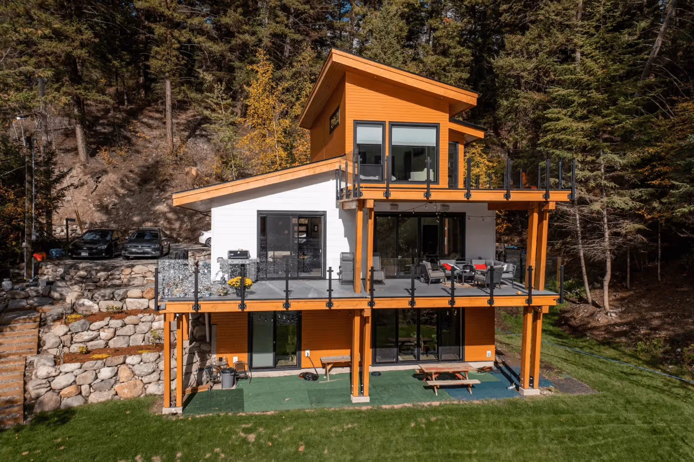 39G12 - Koric Custom - Heffley Lake Hideaway 