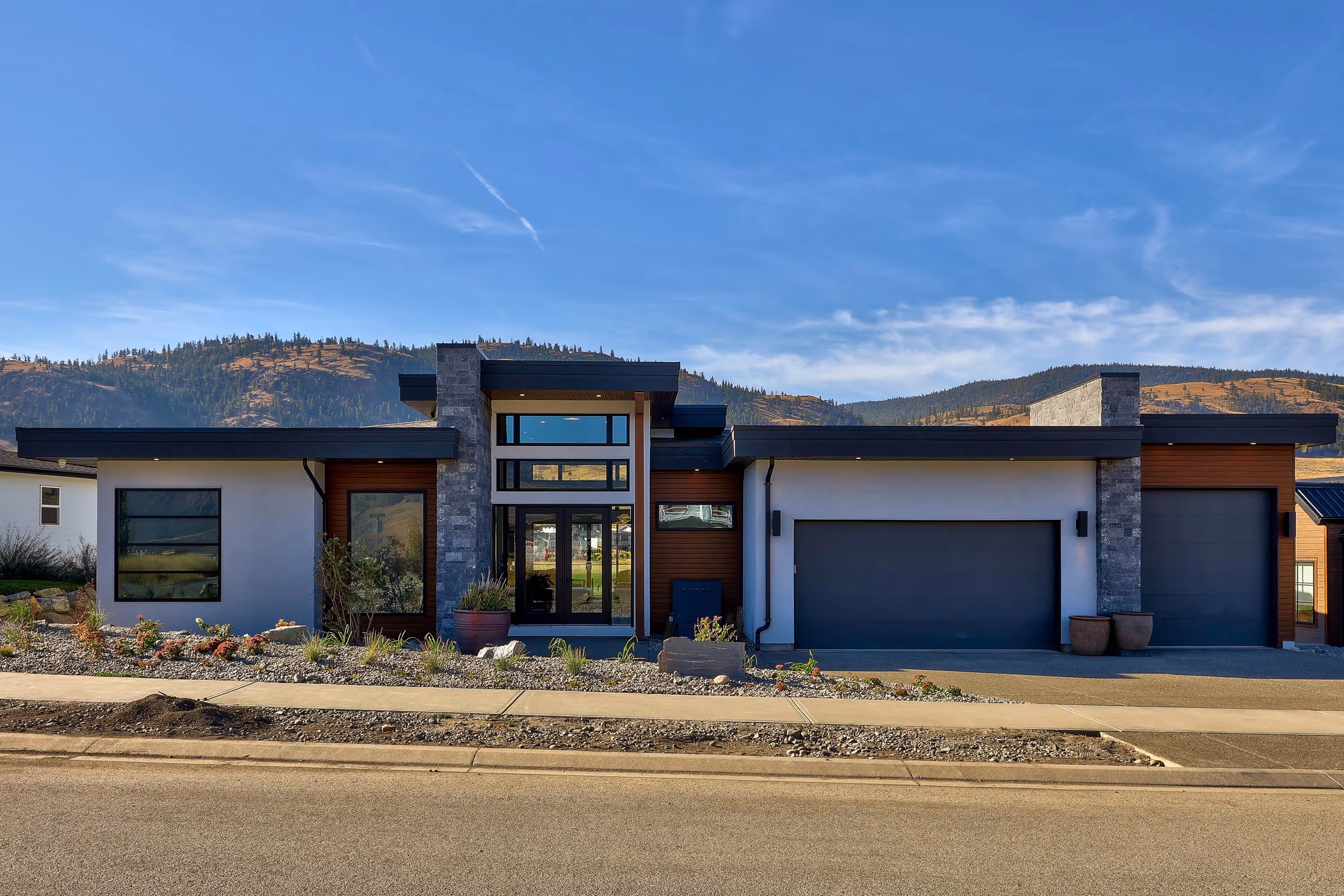 3906 - Pladson - Fairway Modern Rancher 