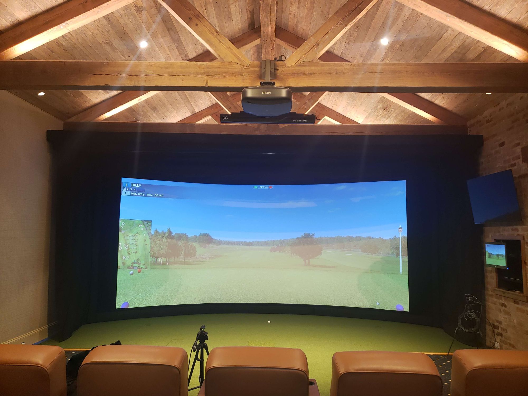 Premium indoor golf simulator room