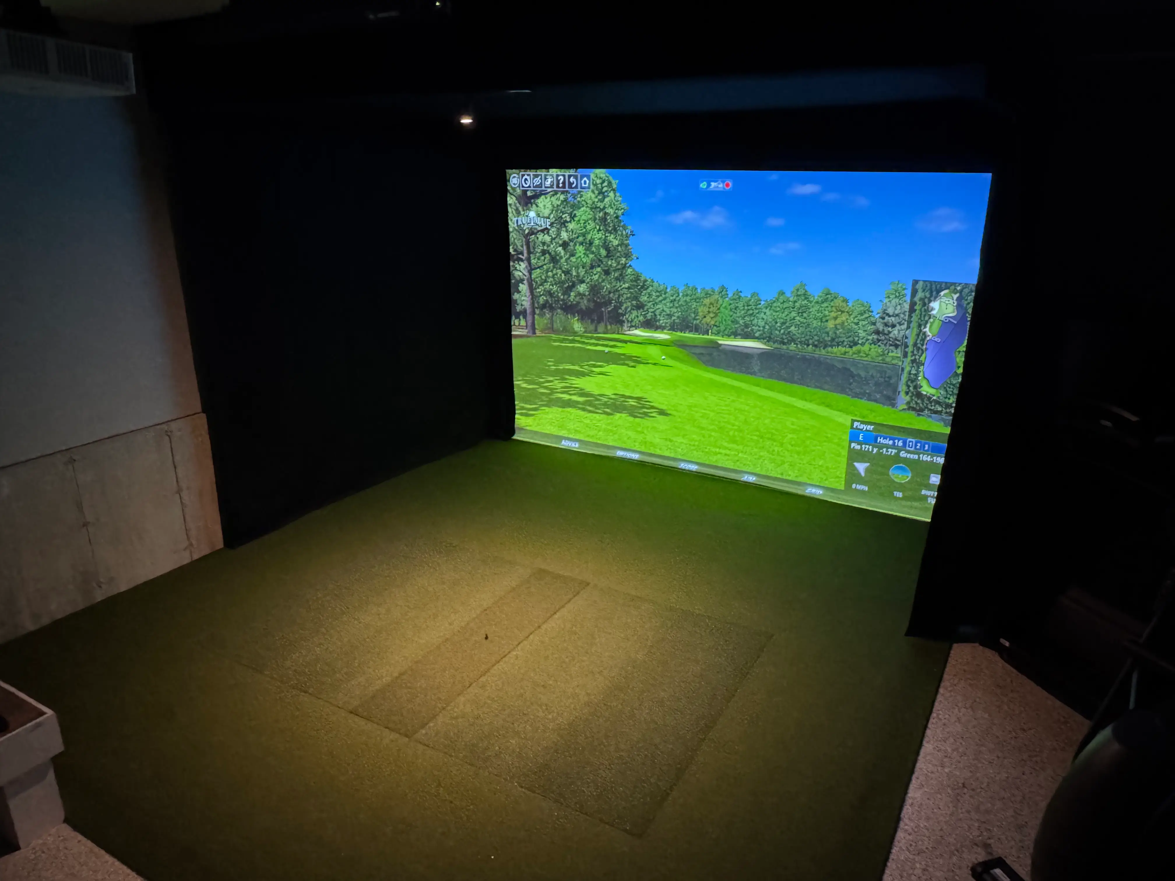 aboutGOLF Screen Technology