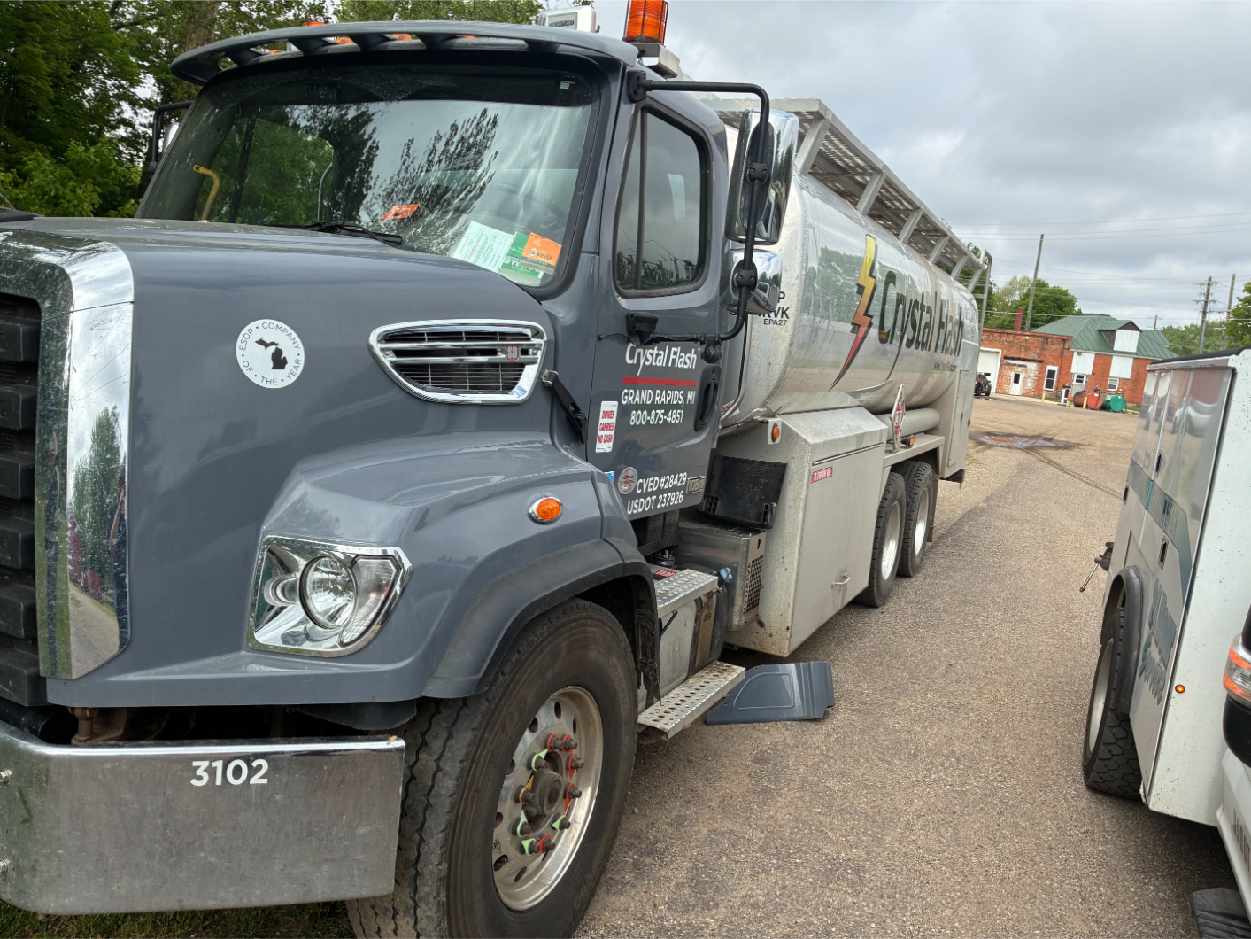 Mobile repair fleet from B&B Services in Marshall, Michigan