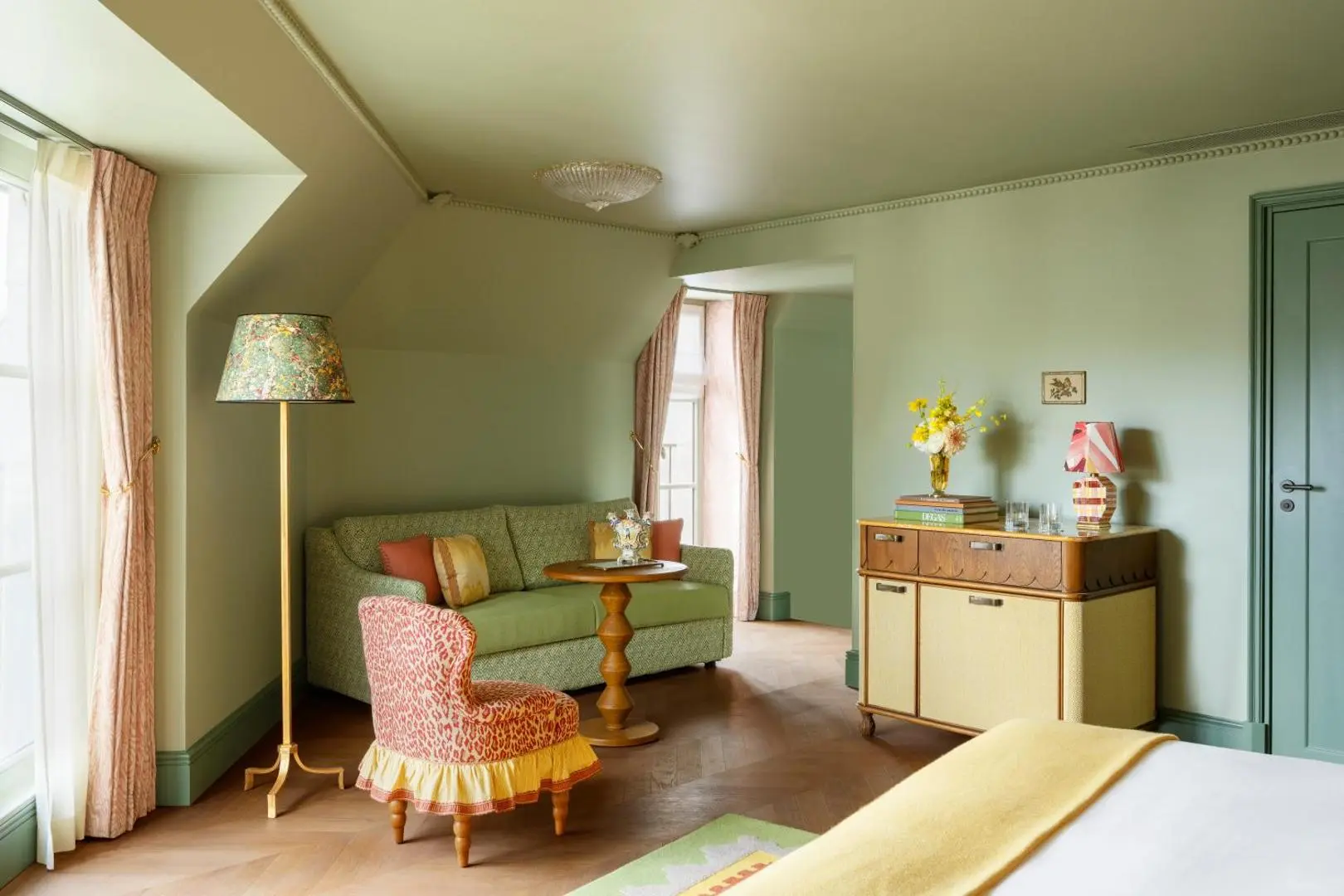 Le Grand Mazarin, a boutique hotel in Paris