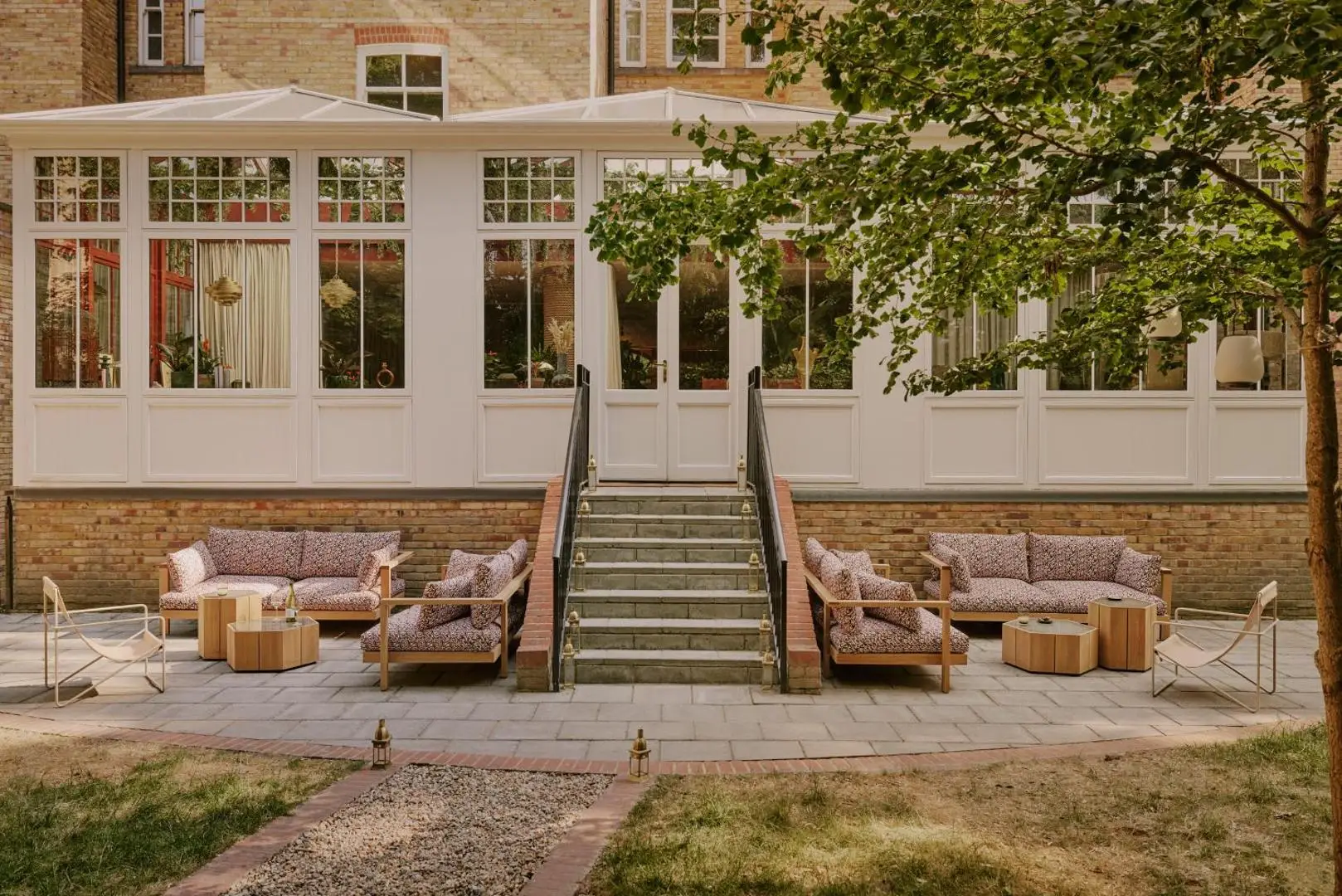 Ember Locke Kensington, a boutique aparthotel in West London’s Kensington