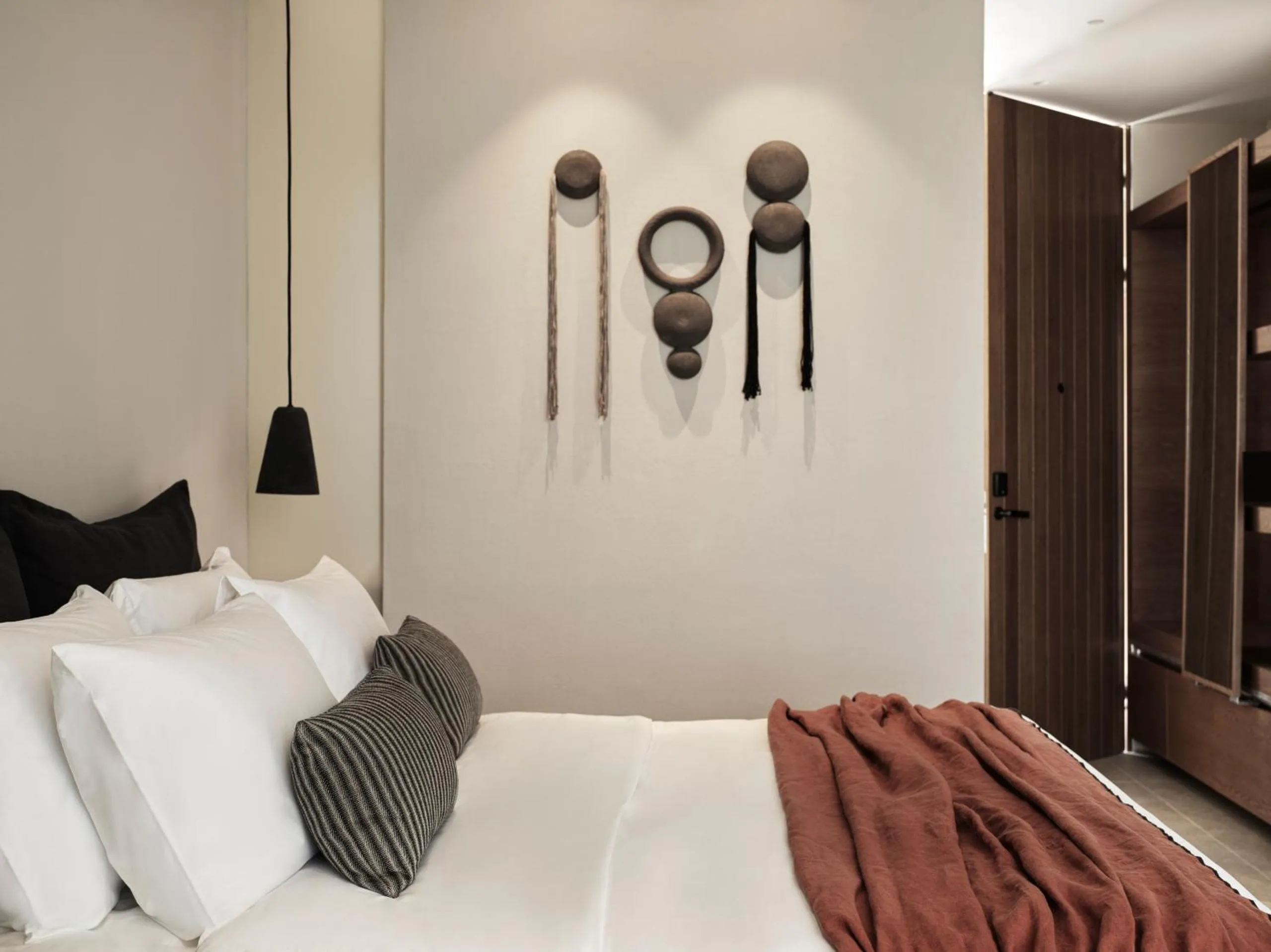 Magma Resort Santorini Santorini Greece | Boutique Hotel - Image 5 of 8