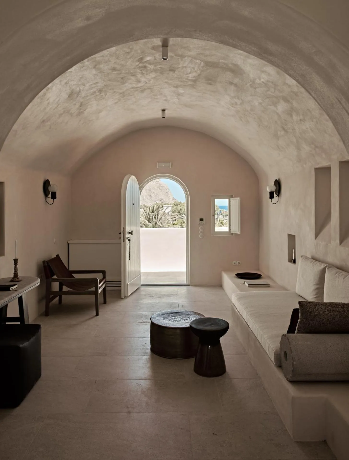 Istoria Santorini Greece | Boutique Hotel - Image 11 of 18