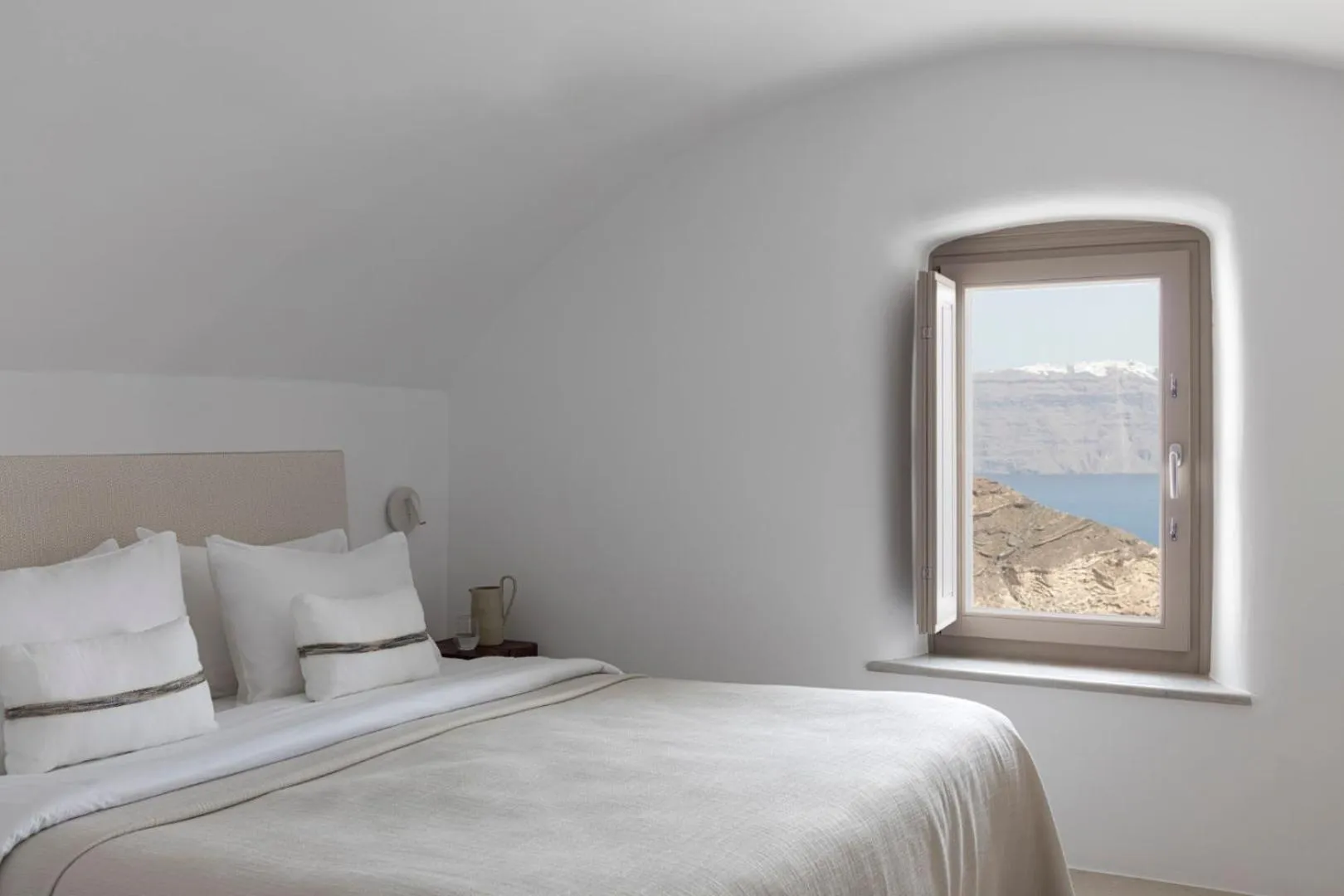 Canaves Ena Santorini Greece | Boutique Hotel - Image 3 of 16