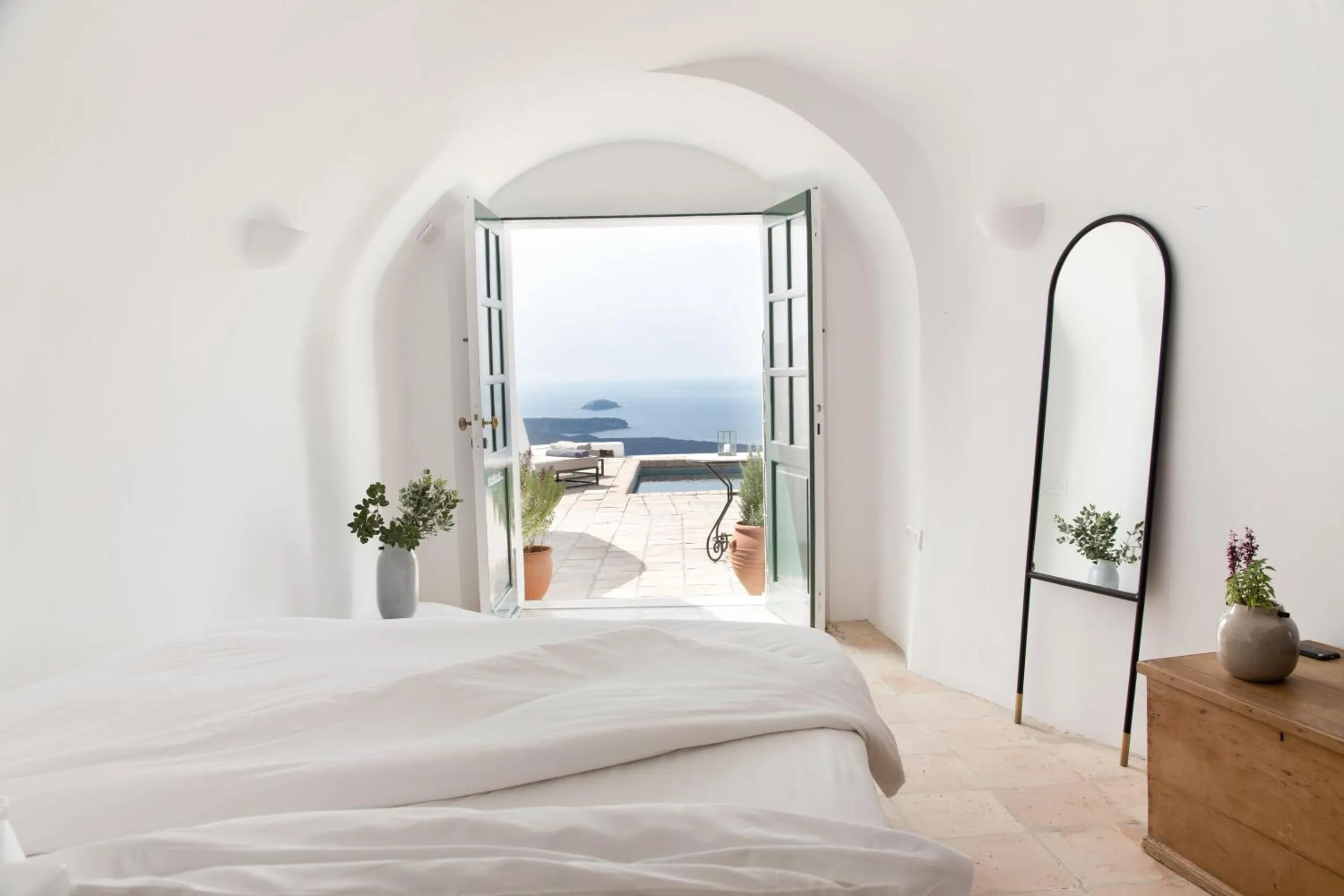 The Vasilicos Santorini Greece | Boutique Hotel - Image 4 of 10