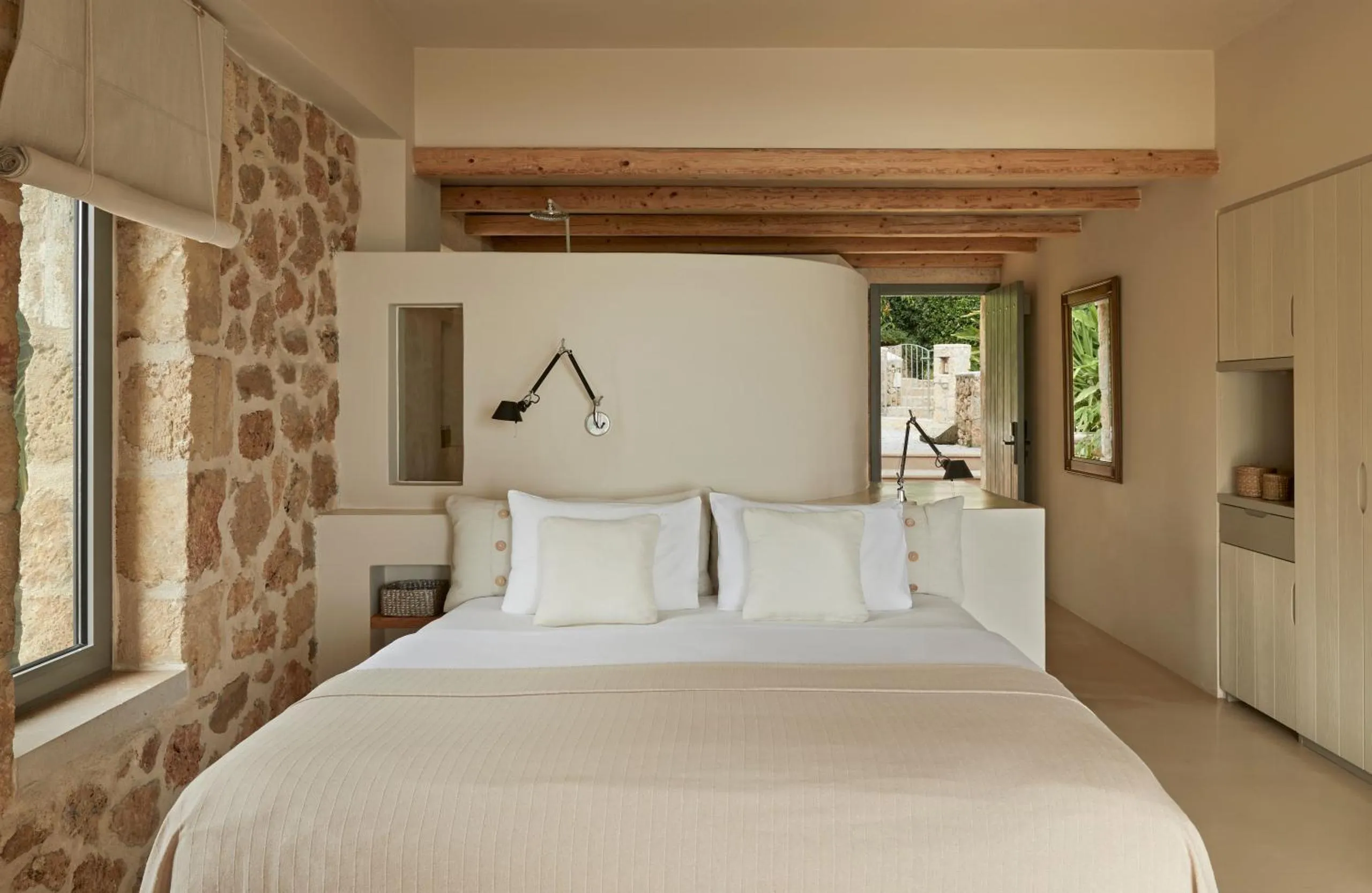 F Zeen Kefalonia | Boutique Hotel in Kefalonia