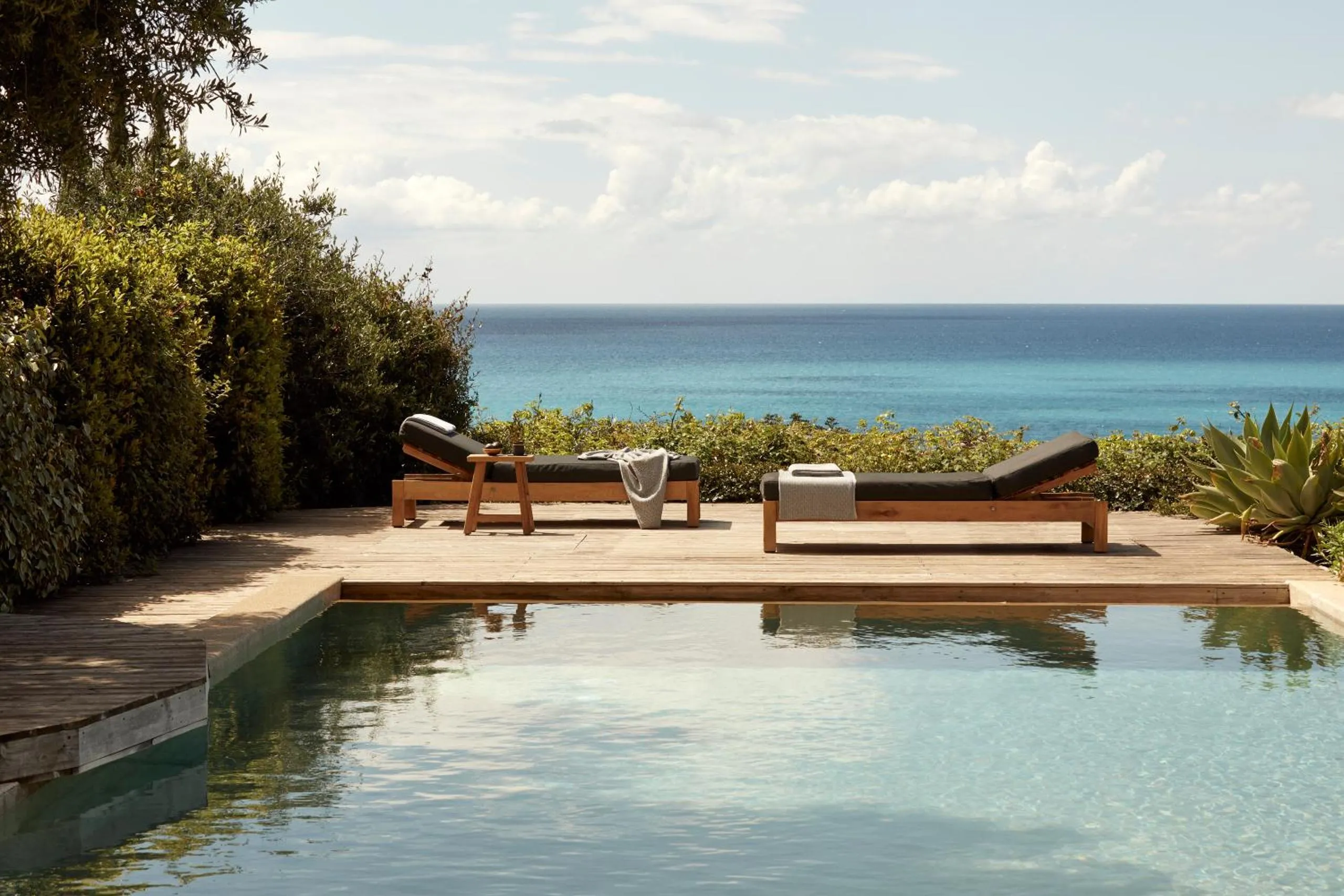 F Zeen Kefalonia | Boutique Hotel in Kefalonia
