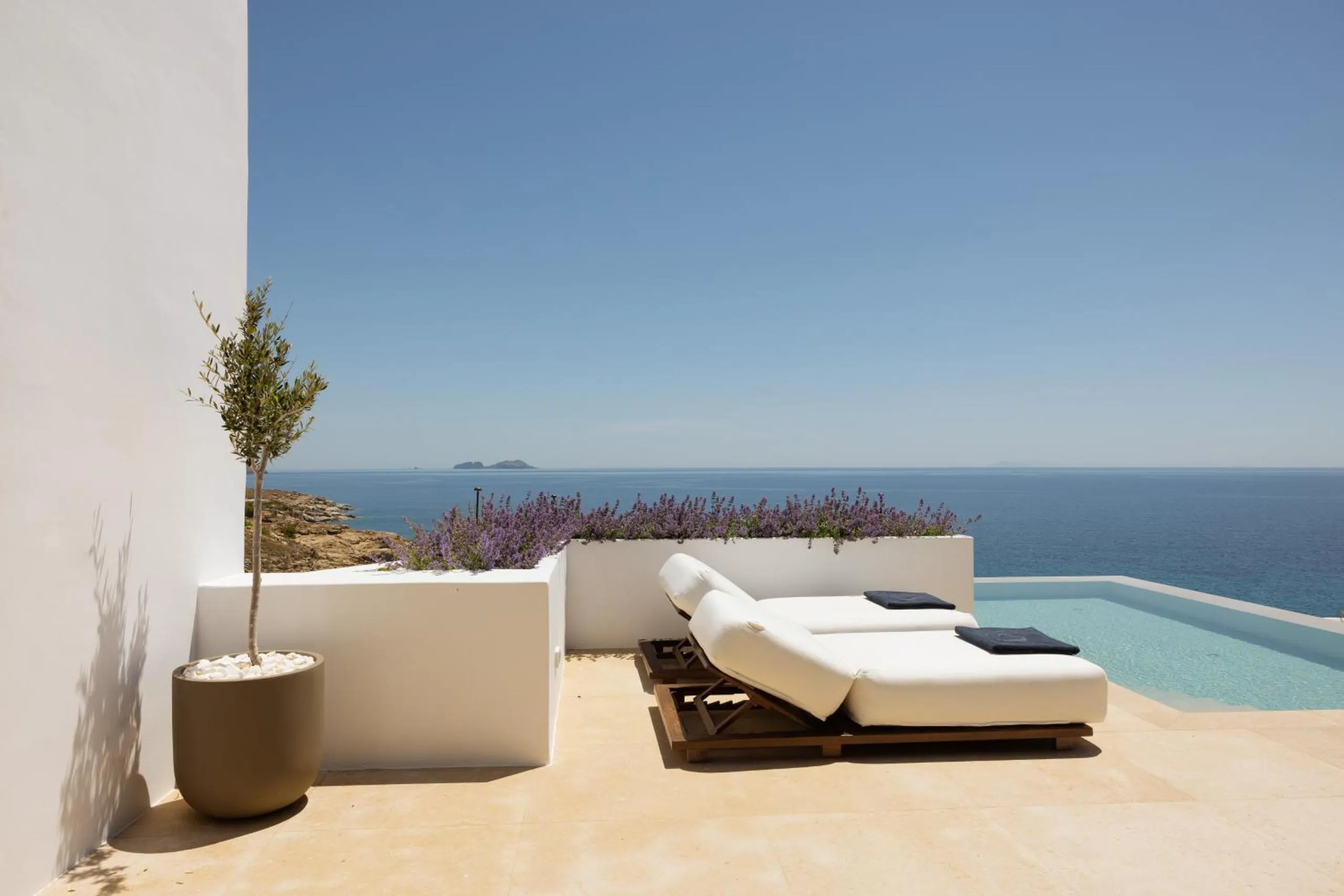 Cali Mykonos Mykonos Greece | Boutique Hotel